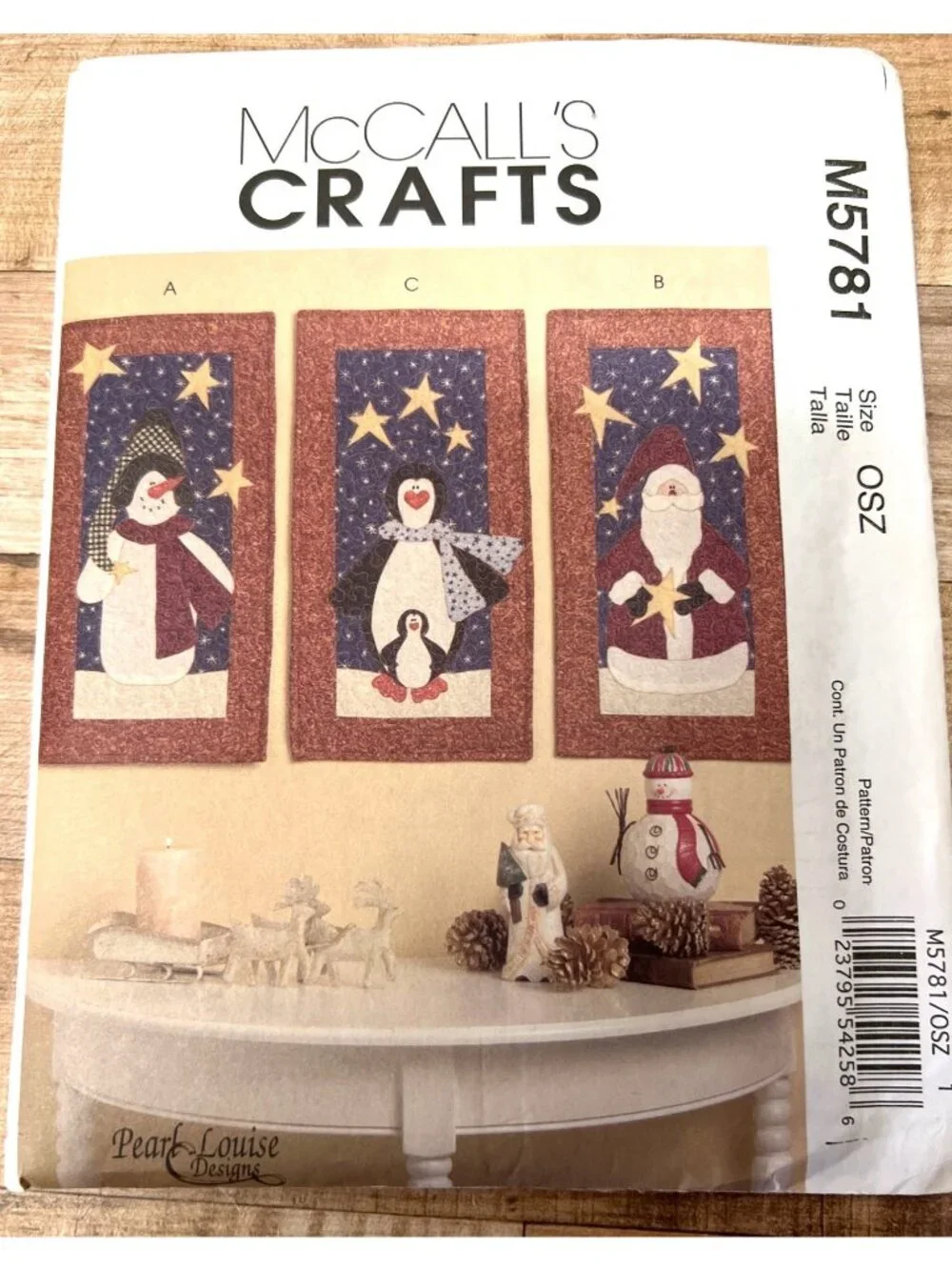 McCalls Crafts M5781 Christmas Wall Hanging Pattern OSZ Includes 3 Designs For F
